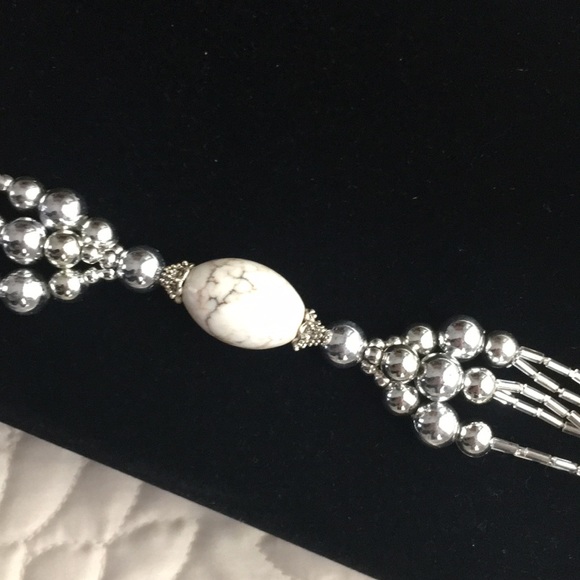 White stone bracelet silver beads 8” - Picture 5 of 16